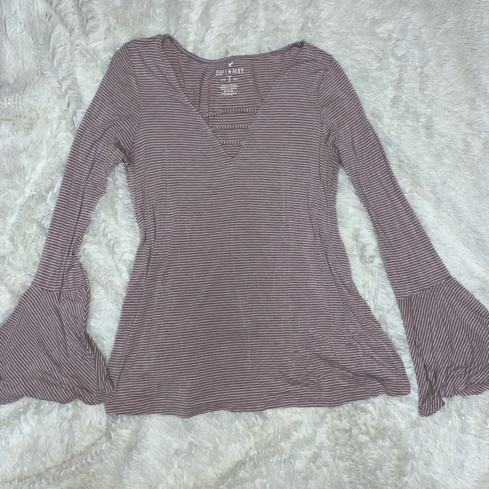 American Eagle top